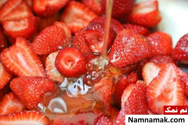 رفع سوزش بعد اصلاح با توت توت فرنگی برای سوزش بعد اصلاح