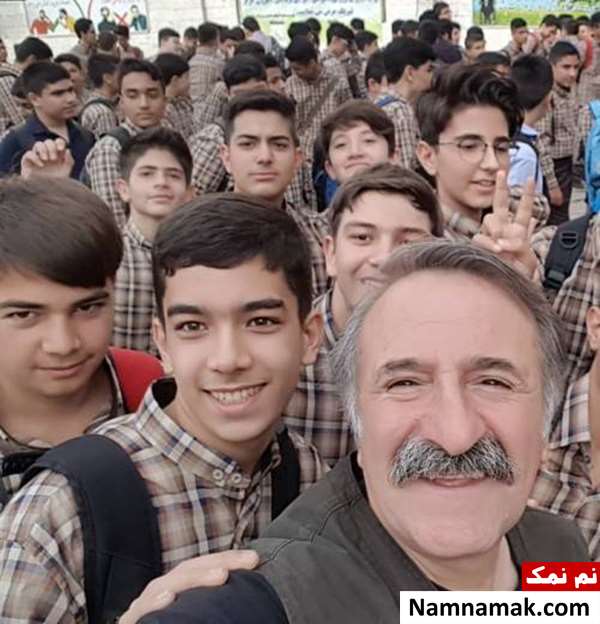 مهران رجبی عکسی از مهران رجبی در اولین روز مدرسه