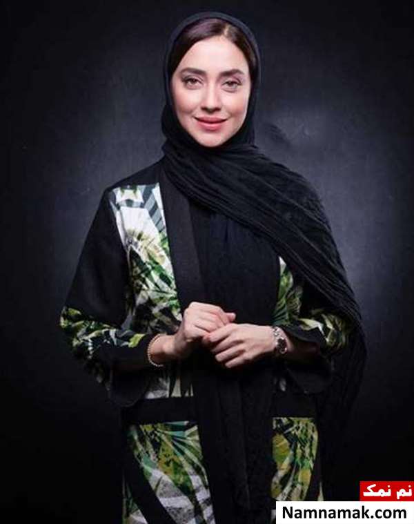 مانتو مشکی بهاره کیان افشار