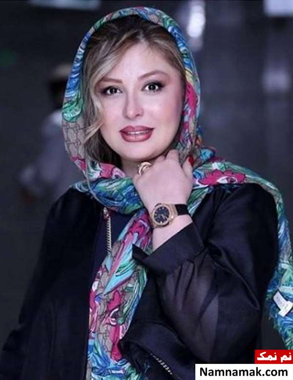 نیوشا ضیغمی عکسی از نیوشا ضیغمی در اکران خصوصی هشتگ