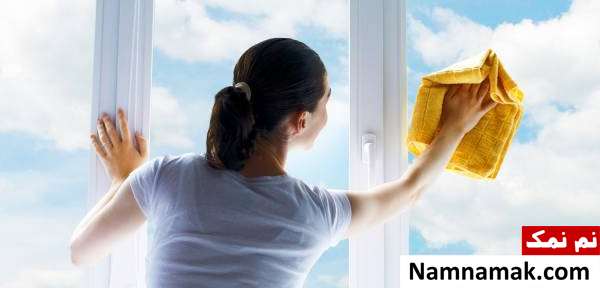 تمیز کردن ساعت مچی پاک کردن جای چسب از روی شیشه
