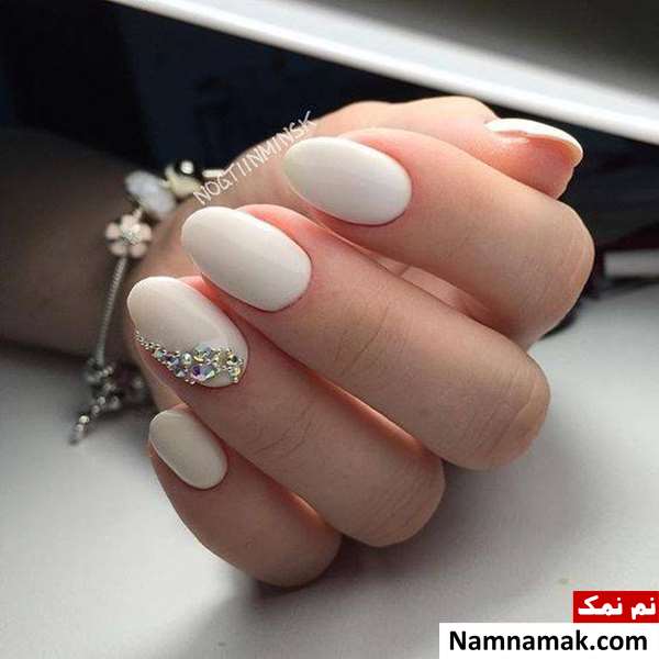 طراحی ناخن ساده و شیک