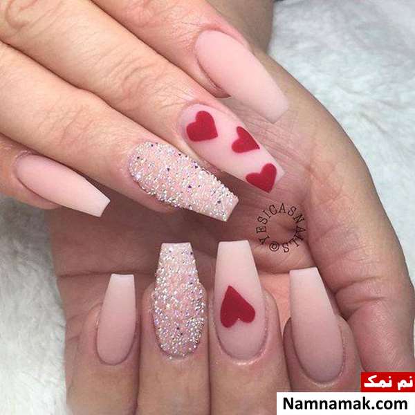 طراحی ناخن مدل قلبی