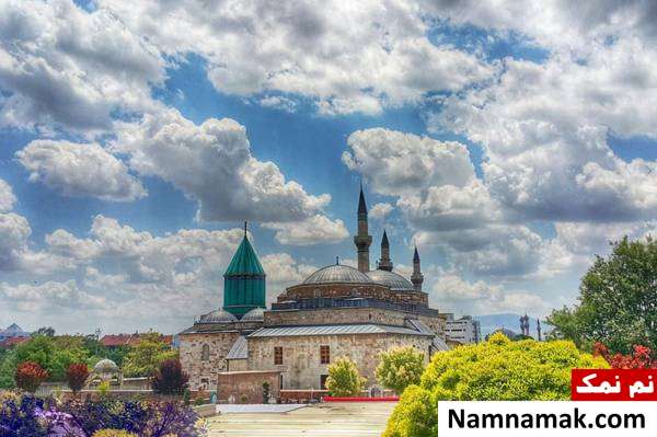 عکسی از آرامگاه زیبای مولوی در قونیه ترکیه