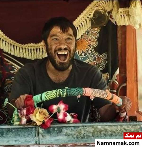 نوید محمدزاده در مغزهای کوچک زنگ زده
