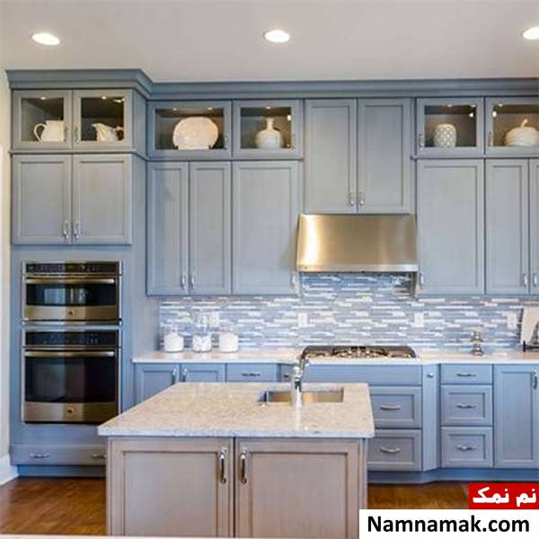 کابینت آبی دکوراسیون آشپزخانه با کابینت آبی