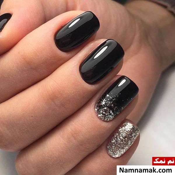 مدل طراحی ناخن مدل طراحی ناخن ساده و مشکی