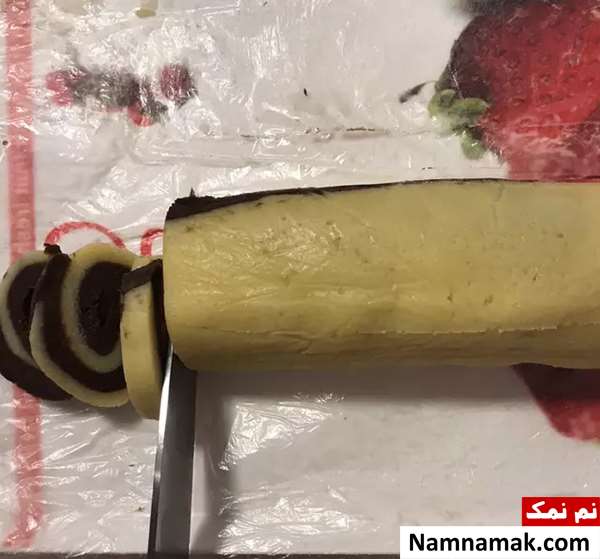 شیرینی کره ای دو رنگ
