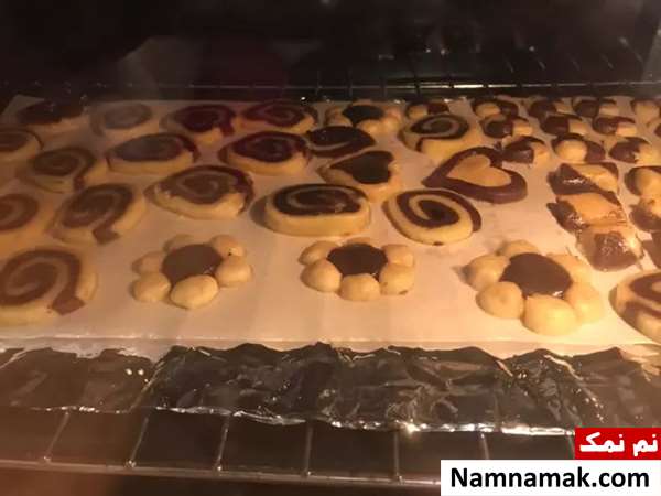 شیرینی کره ای دو رنگ