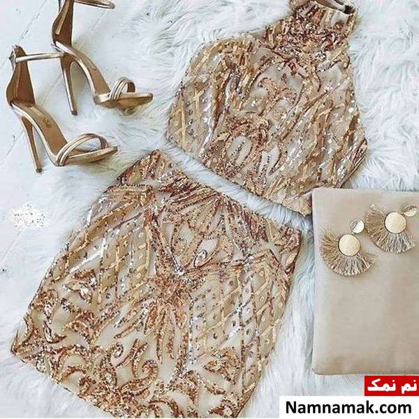 ست کفش ساده با لباس زرق و برق دار