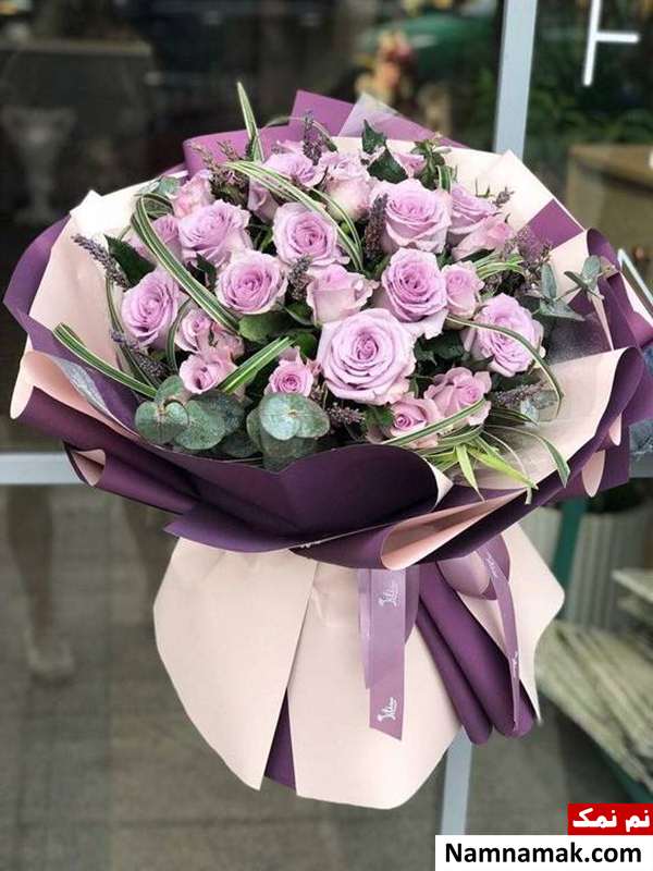 دسته گل بنفش دسته گل بنفش برای تولد همسر