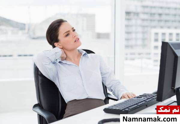 ماساژ پشت گردن علت خواب آلودگی در محیط کار