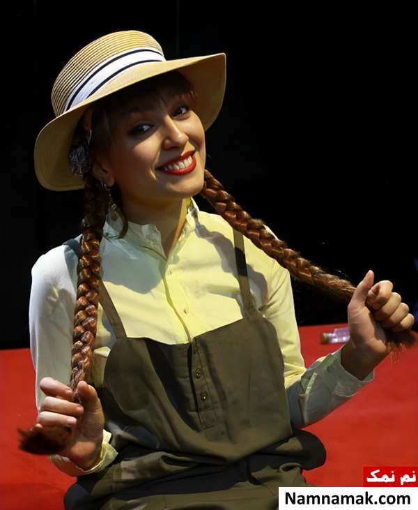 مونا کرمی - Mona Karami