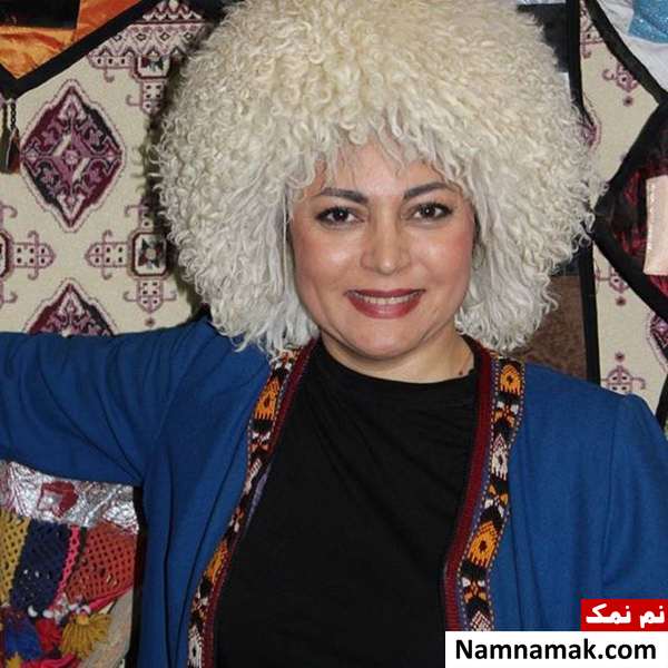 یلدا قشقایی با لباس محلی