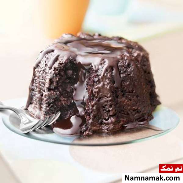 طرز پخت کیک شکلاتی گرم