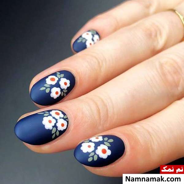 دیزاین گلگلی ناخن ها