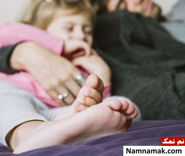 دیدن رابطه پدر مادر توسط کودک