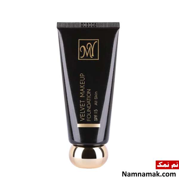 کرم پودر برای پوست سبزه