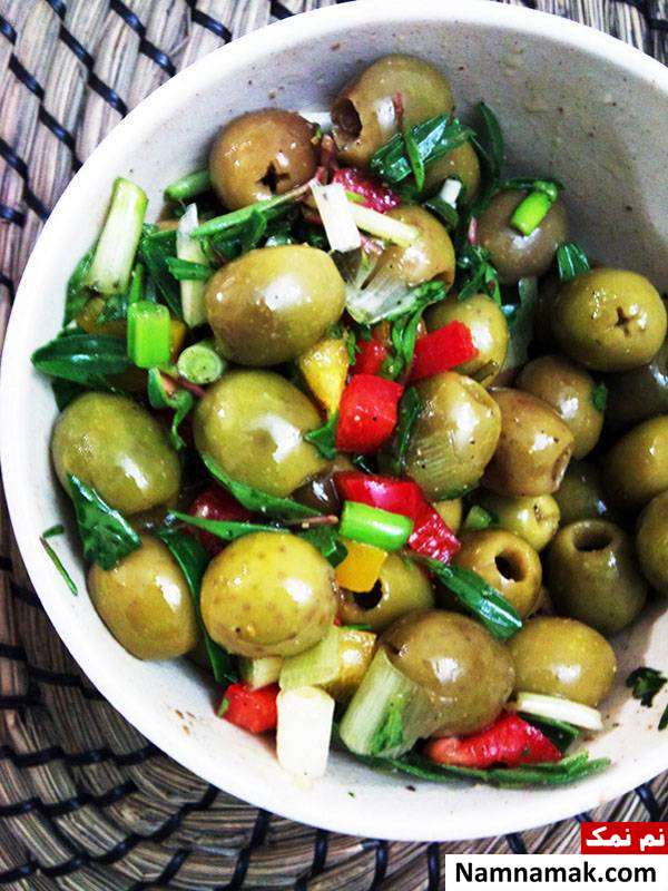 طرز تهیه سالاد زیتون