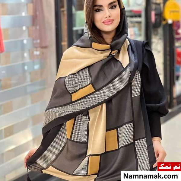 ست شال رنگی با مانتو مشکی