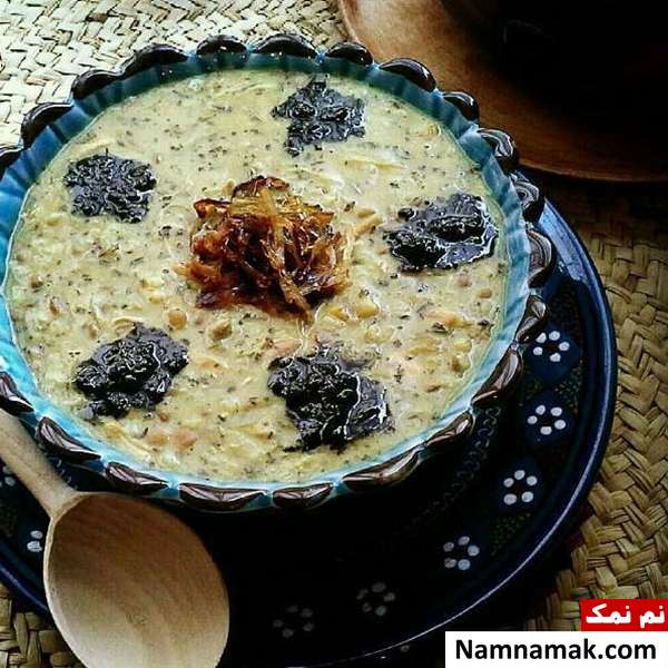 طرز تهیه آش سه نگه سیر آش سه نگه سیر