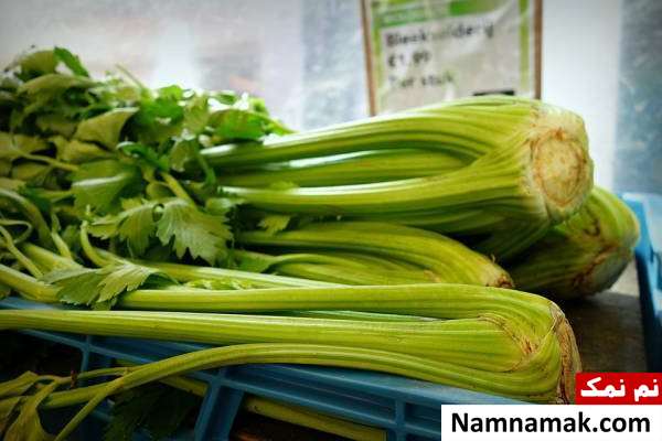 خاصیت کرفس کرفس برای دهان خشک