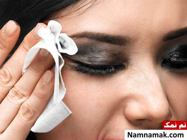 اشتباهات آرایشی ، خطاهای آرایشی ، آرایش زشت ، اشتباهات آرایشی که باید از آنها دوری کنید ، خطاهای آرایشی که موجب زشد دیده شدن می شوند اشتباهات در آرایش چشم دودی