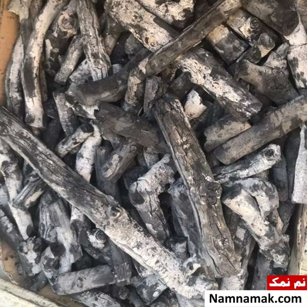 آماده کردن تنباکو برازجانی و خوانساری برای قلیان