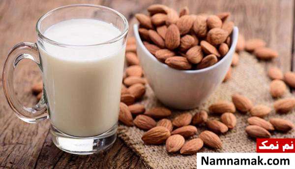 اسموتی شیر و بادام طرز تهیه اسموتی شیر و بادام برای کاهش قند خون
