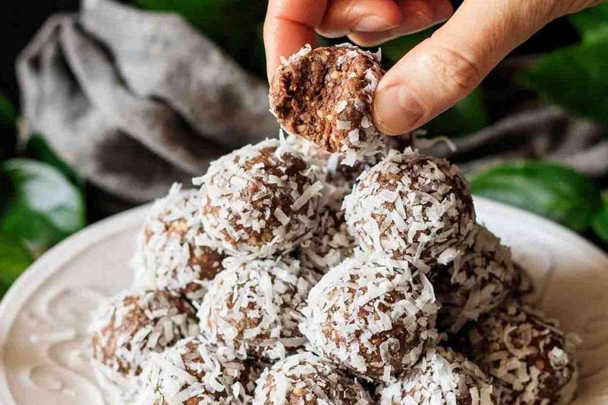 ایده های دسر رژیمی با خرما