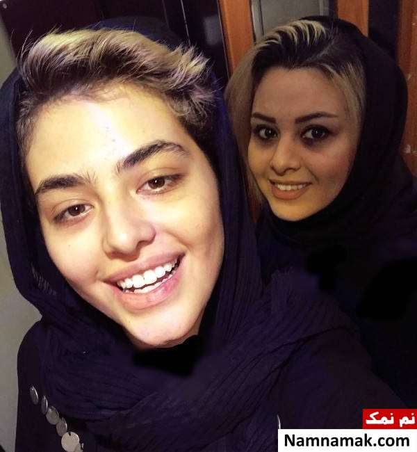 ریحانه پارسا در کنار مادرش