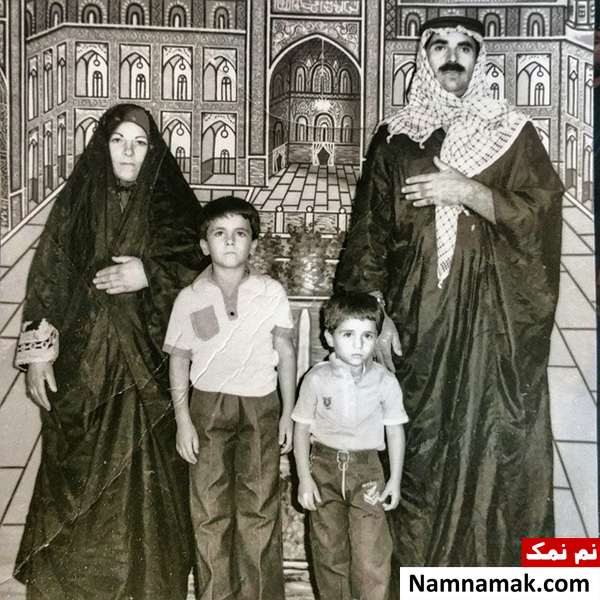 کودکی مهران آتش و پدر و مادر و برادرش