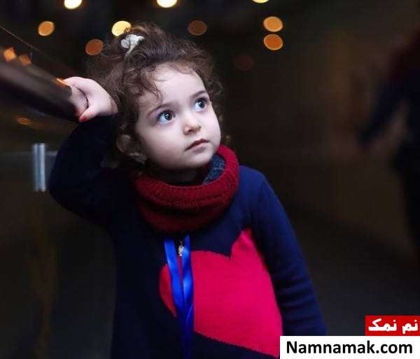 گندم دختر آزاده نامداری