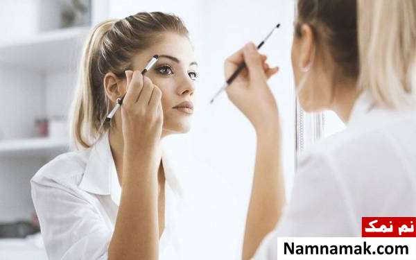 آرایش غلیظ شما را پیر نشان میدهد