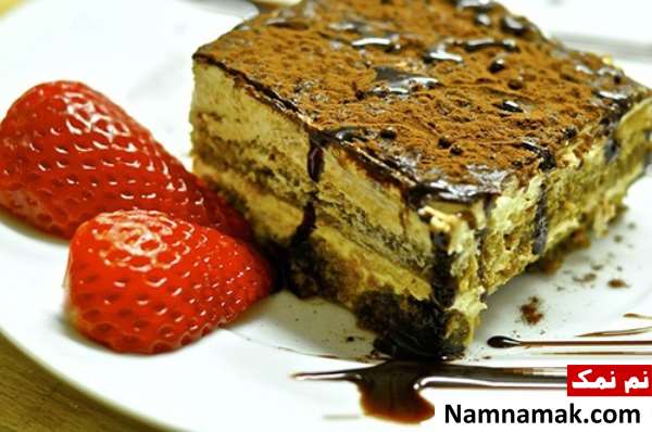 علت خمیر شدن وسط کیک