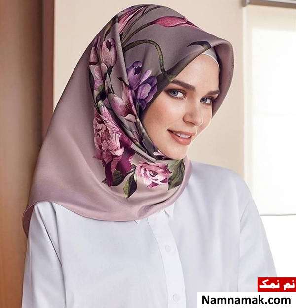 شال یا روسری برای صورت کشیده