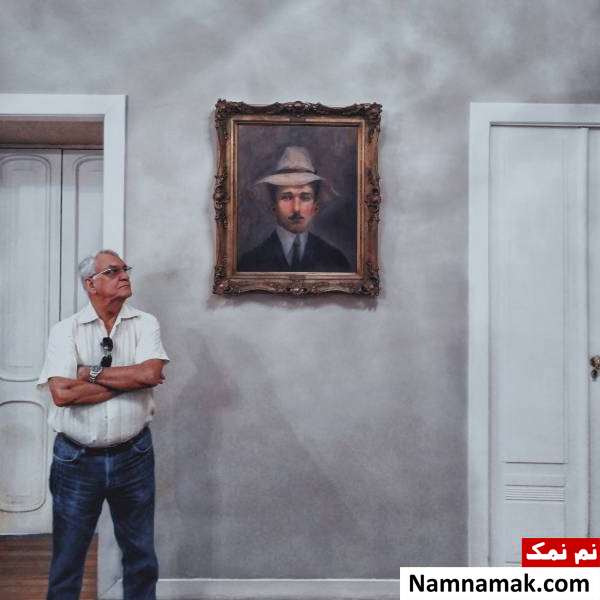 فرار از نگاه عکس