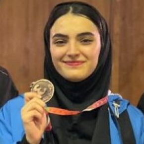 فاطمه خراسانی شمشیربازی