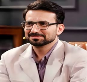 امیر عضد مجری برنامه هوش سیاه کیست؟