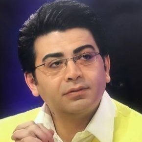 اخبار فرزاد حسنی