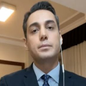 بیوگرافی کیانوش سنجری از صدای آمریکا تا خودکشی