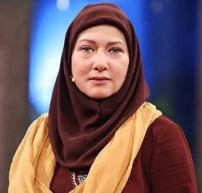 فریبا متخصص الان کجاست و چه می کند؟