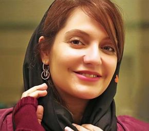 مهناز افشار در نمایی از نمایش الیور توئیست
