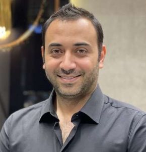 بیوگرافی محمد صفایی گوینده خبر و بازیگر و همسرش + عکس