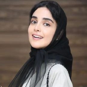 مدل مانتو و استایل شیک الهه حصاری در جشنواره فجر + عکس