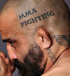 دعوت رسمی از اکبر آزادی فر برای مسابقات جهانی MMA در الجزایر