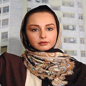 ماهایا پطروسیان به سوگ پدر نشست