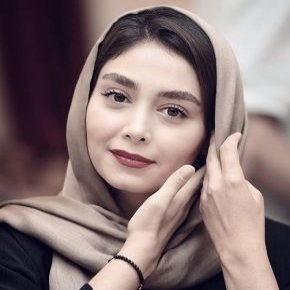 دیبا زاهدی در سریال بوم و بانو