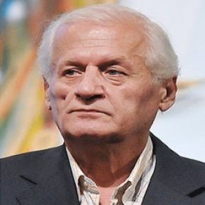 درگذشت اکبر عالمی