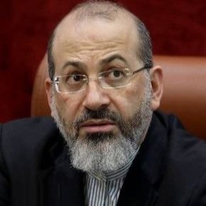 بیوگرافی احمدرضا دستغیب